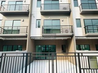 Reihenhaus zur Miete mit 3 Zimmer in Bang Kruai, Nonthaburi