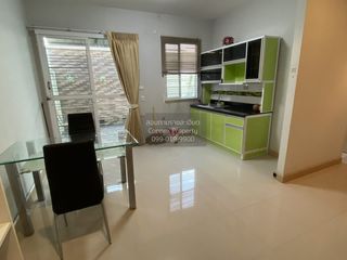 For rent 3 bedrooms townhouse in Don Mueang, Bangkok