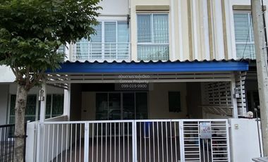 For rent 3 bedrooms townhouse in Don Mueang, Bangkok