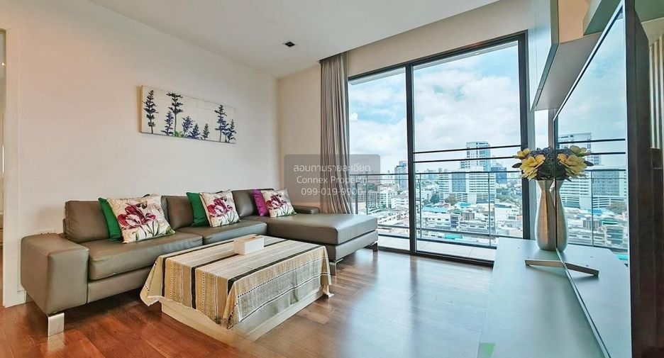For rent 2 ベッドルーム condo in Phra Khanong, Bangkok