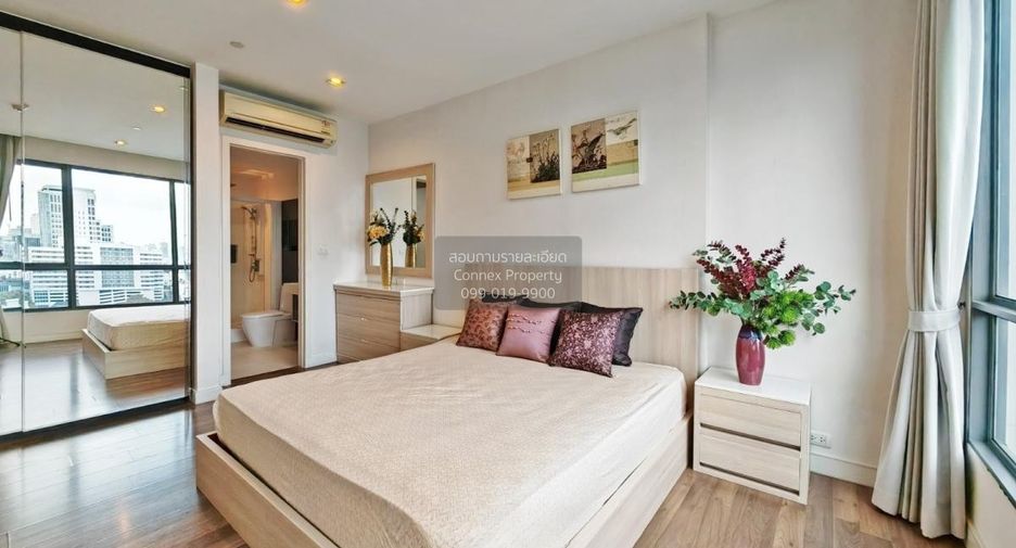 For rent 2 ベッドルーム condo in Phra Khanong, Bangkok