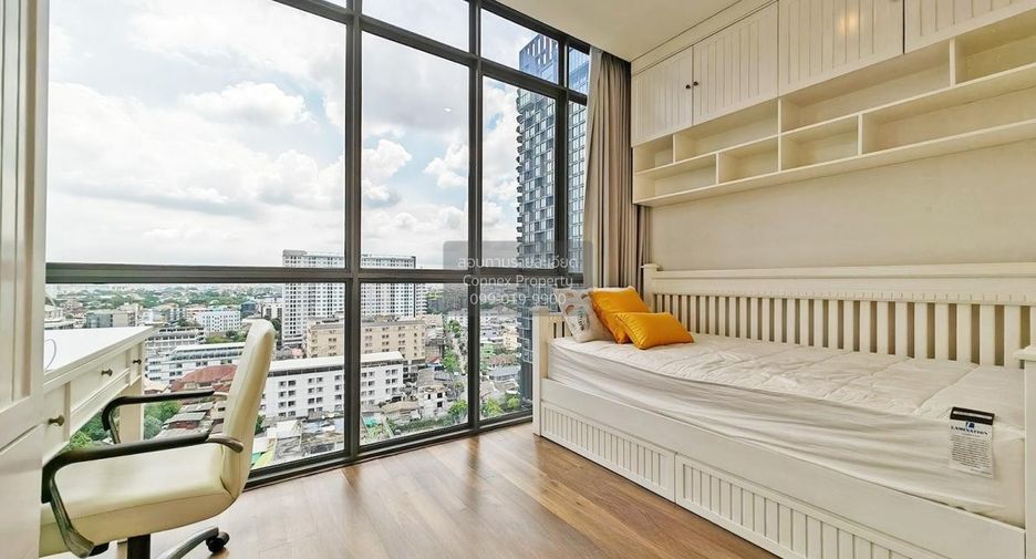 For rent 2 ベッドルーム condo in Phra Khanong, Bangkok
