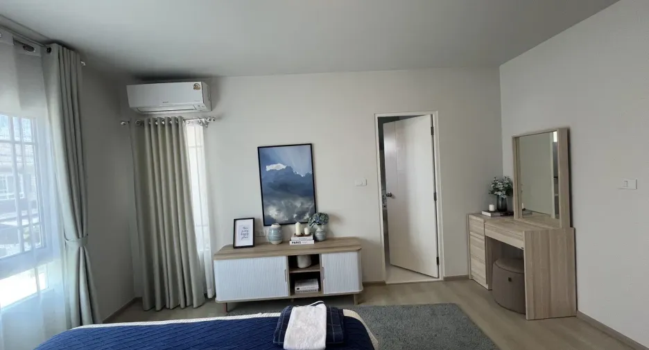 For rent 2 bedrooms townhouse in San Sai, Chiang Mai