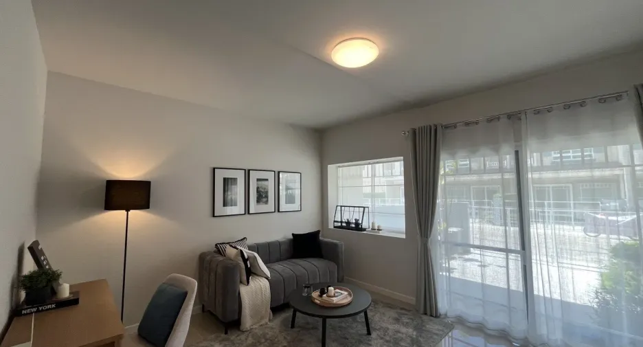 For rent 2 bedrooms townhouse in San Sai, Chiang Mai