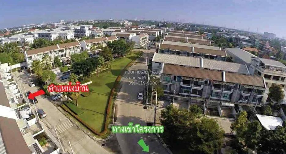 Casa adosada en venta de 3 habitaciones en Thung Khru, Bangkok