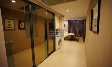 For sale 2 bedrooms condo in Watthana, Bangkok