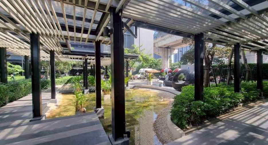 For sale 2 bedrooms condo in Watthana, Bangkok