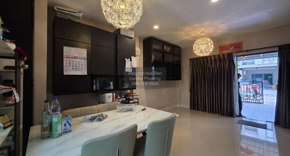 For sale 2 ベッドルーム townhouse in Bang Kruai, Nonthaburi