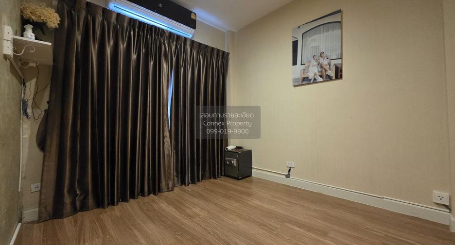 For sale 2 ベッドルーム townhouse in Bang Kruai, Nonthaburi