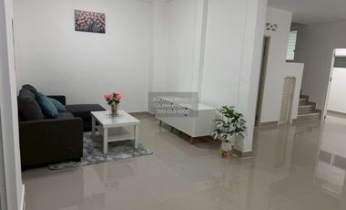 For sale 3 bedrooms townhouse in Khlong Luang, Pathum Thani