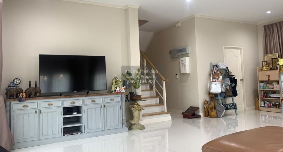 Haus zum Kauf mit 3 Zimmer in Bang Kruai, Nonthaburi