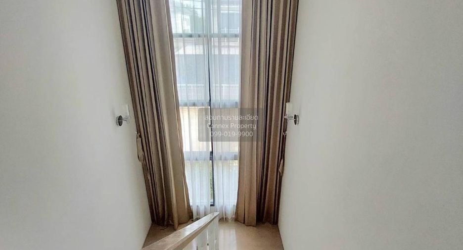 Casa en venta de 4 habitaciones en Bang Khun Thian, Bangkok