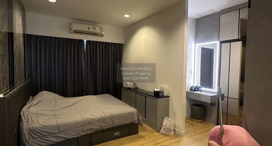 For sale 3 bedrooms townhouse in Khan Na Yao, Bangkok