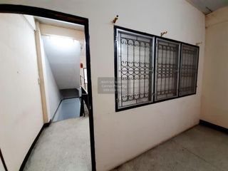 Reihenhaus zum Kauf mit 3 Zimmer in Chom Thong, Bangkok