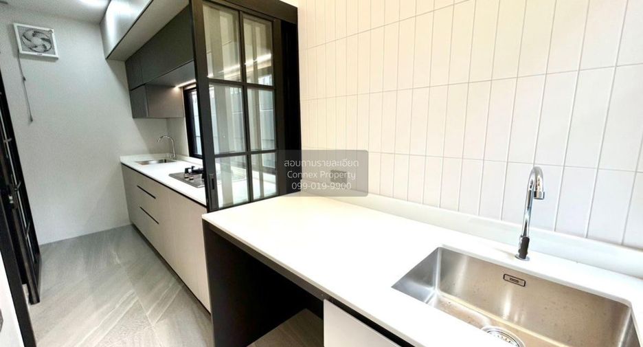Haus zum Kauf mit 4 Zimmer in Bang Khun Thian, Bangkok