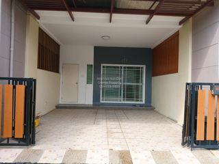 Casa adosada en venta de 3 habitaciones en Bang Bua Thong, Nonthaburi