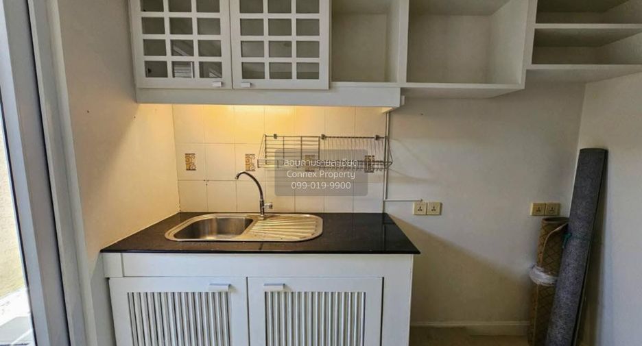 Casa adosada en venta de 3 habitaciones en Jomtien, Pattaya