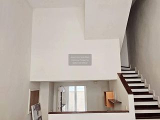 Casa adosada en venta de 3 habitaciones en Bang Lamung, Chonburi
