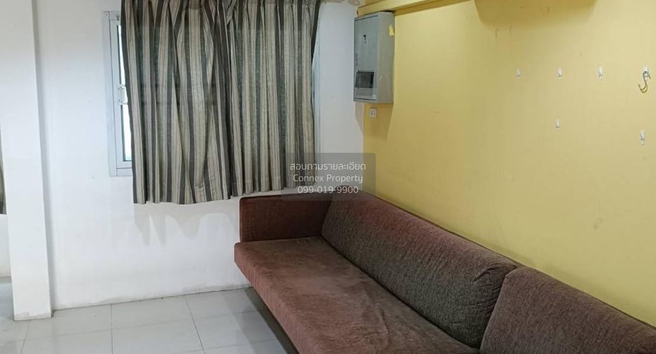 À vendre 4 chambres maison à Lat Phrao, Bangkok