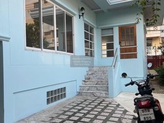 À vendre 4 chambres maison à Bang Na, Bangkok
