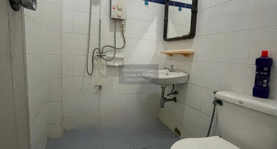 À vendre 4 chambres maison à Bang Na, Bangkok