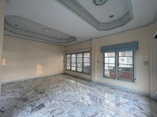 À vendre 4 chambres maison à Bang Na, Bangkok
