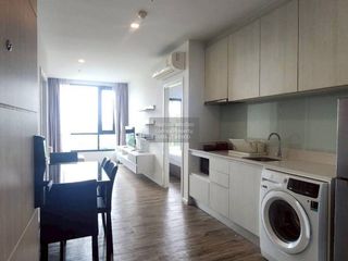 Condo en venta de 2 habitaciones en Si Racha, Chonburi