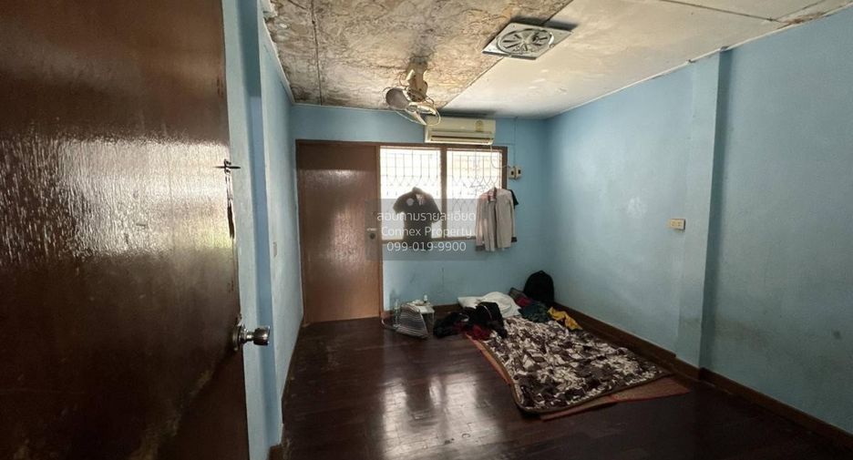 For sale 2 ベッドルーム townhouse in Mueang Nonthaburi, Nonthaburi