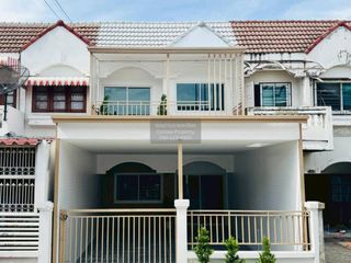 For sale 3 bedrooms townhouse in Bang Bua Thong, Nonthaburi
