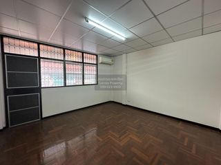 For sale 2 ベッドルーム townhouse in Bang Yai, Nonthaburi