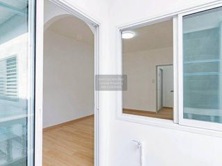 Casa adosada en venta de 2 habitaciones en Don Mueang, Bangkok