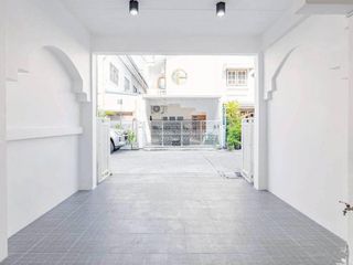 Casa adosada en venta de 2 habitaciones en Don Mueang, Bangkok