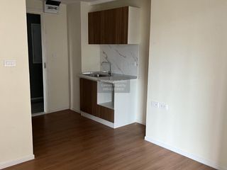 Wohnung zum Kauf mit 1 Zimmer in Bang Khun Thian, Bangkok