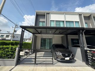 Casa adosada en venta de 3 habitaciones en Mueang Nonthaburi, Nonthaburi