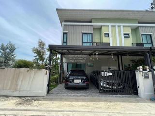 出售 4 卧室 联排别墅 在 Sai Noi, Nonthaburi