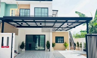 For sale 4 ベッドルーム townhouse in Bang Bua Thong, Nonthaburi