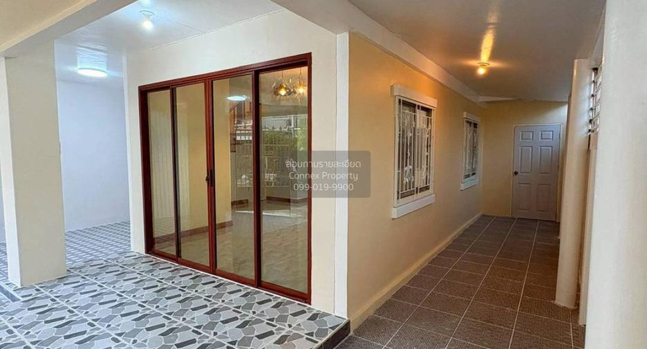 Casa adosada en venta de 3 habitaciones en Bang Bua Thong, Nonthaburi