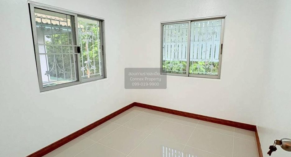 Casa adosada en venta de 3 habitaciones en Bang Bua Thong, Nonthaburi