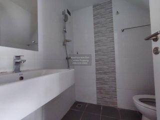 Reihenhaus zum Kauf mit 4 Zimmer in Chom Thong, Bangkok