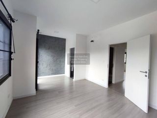 Reihenhaus zum Kauf mit 4 Zimmer in Chom Thong, Bangkok