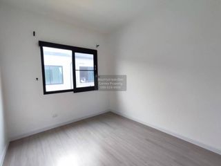 Reihenhaus zum Kauf mit 4 Zimmer in Chom Thong, Bangkok