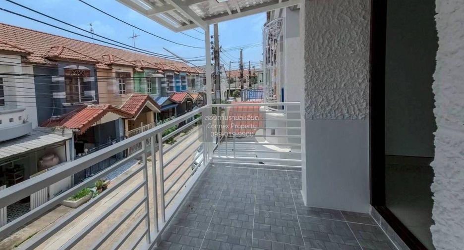 出售 3 卧室 联排别墅 在 Sai Noi, Nonthaburi