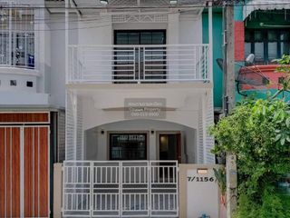 出售 3 卧室 联排别墅 在 Sai Noi, Nonthaburi