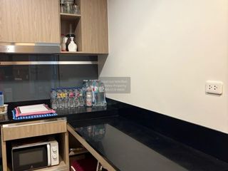 For sale 2 bedrooms condo in Mueang Samut Prakan, Samut Prakan