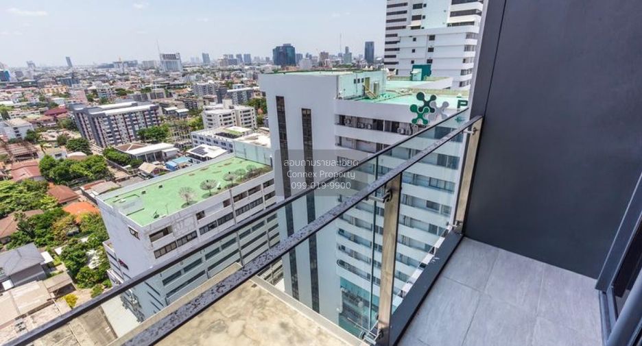 For sale 1 bed condo in Phaya Thai, Bangkok