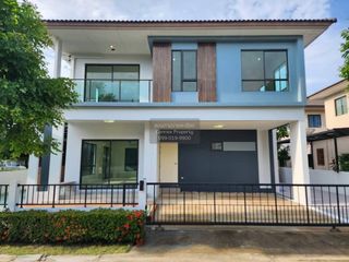 À vendre 4 chambres maison à Bang Yai, Nonthaburi