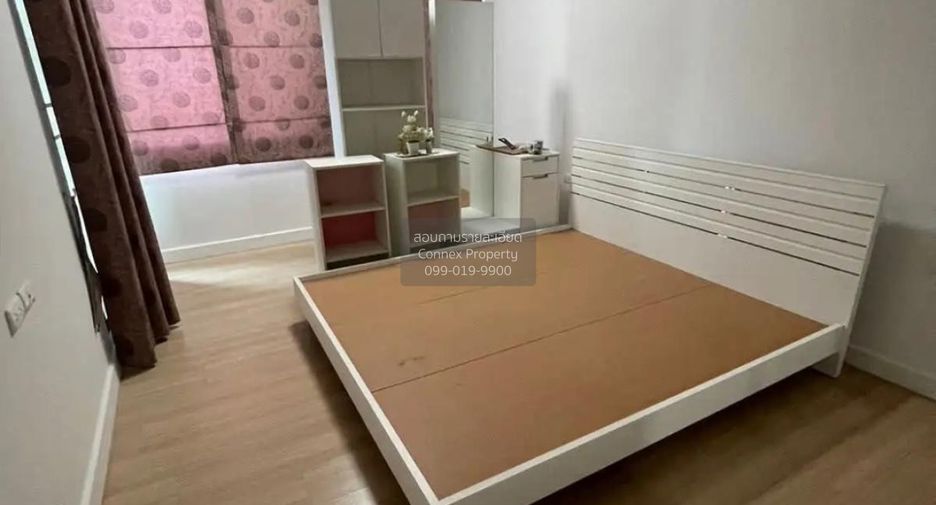 Casa adosada en venta de 3 habitaciones en Lak Si, Bangkok