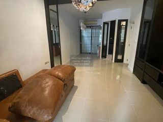 Casa adosada en venta de 3 habitaciones en Lak Si, Bangkok