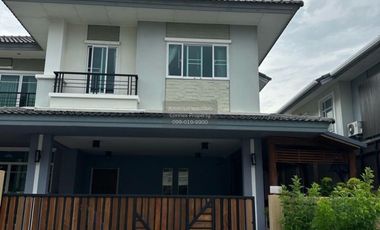 Haus zum Kauf mit 4 Zimmer in Pak Kret, Nonthaburi