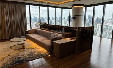 For sale 7 bedrooms condo in Khlong San, Bangkok